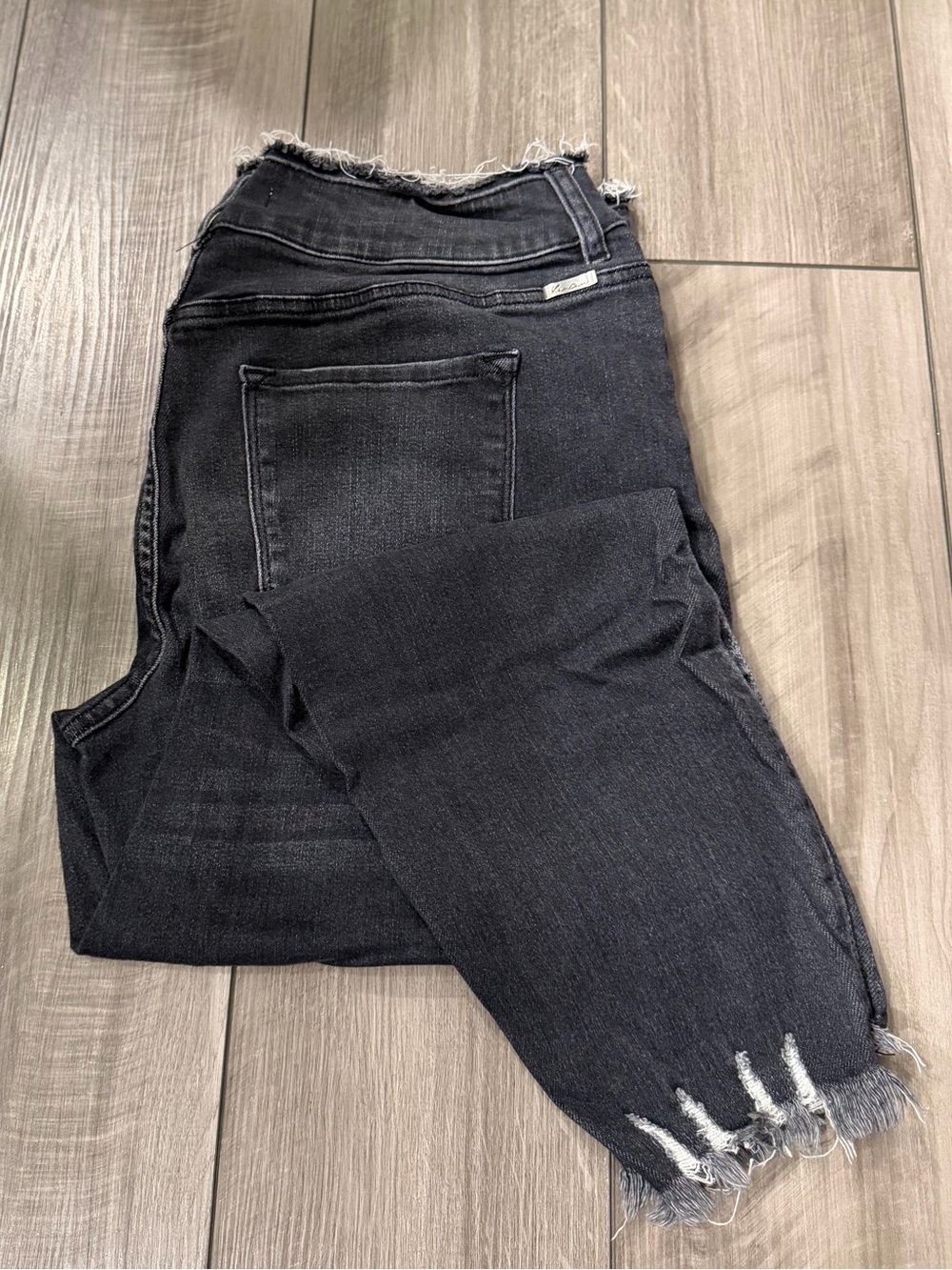 Kancan Frayed Hem Women's Jeans - Black size 18